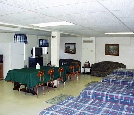 His Place Resort Gassville Kamer foto