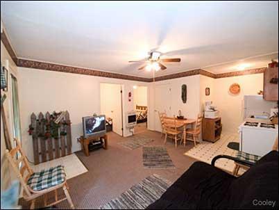 His Place Resort Gassville Kamer foto